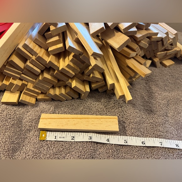 Build & Play Wood Blocks - Busy City – Crocodile Creek Citiblocs 280 piece set, wooden blocks, excellent condition